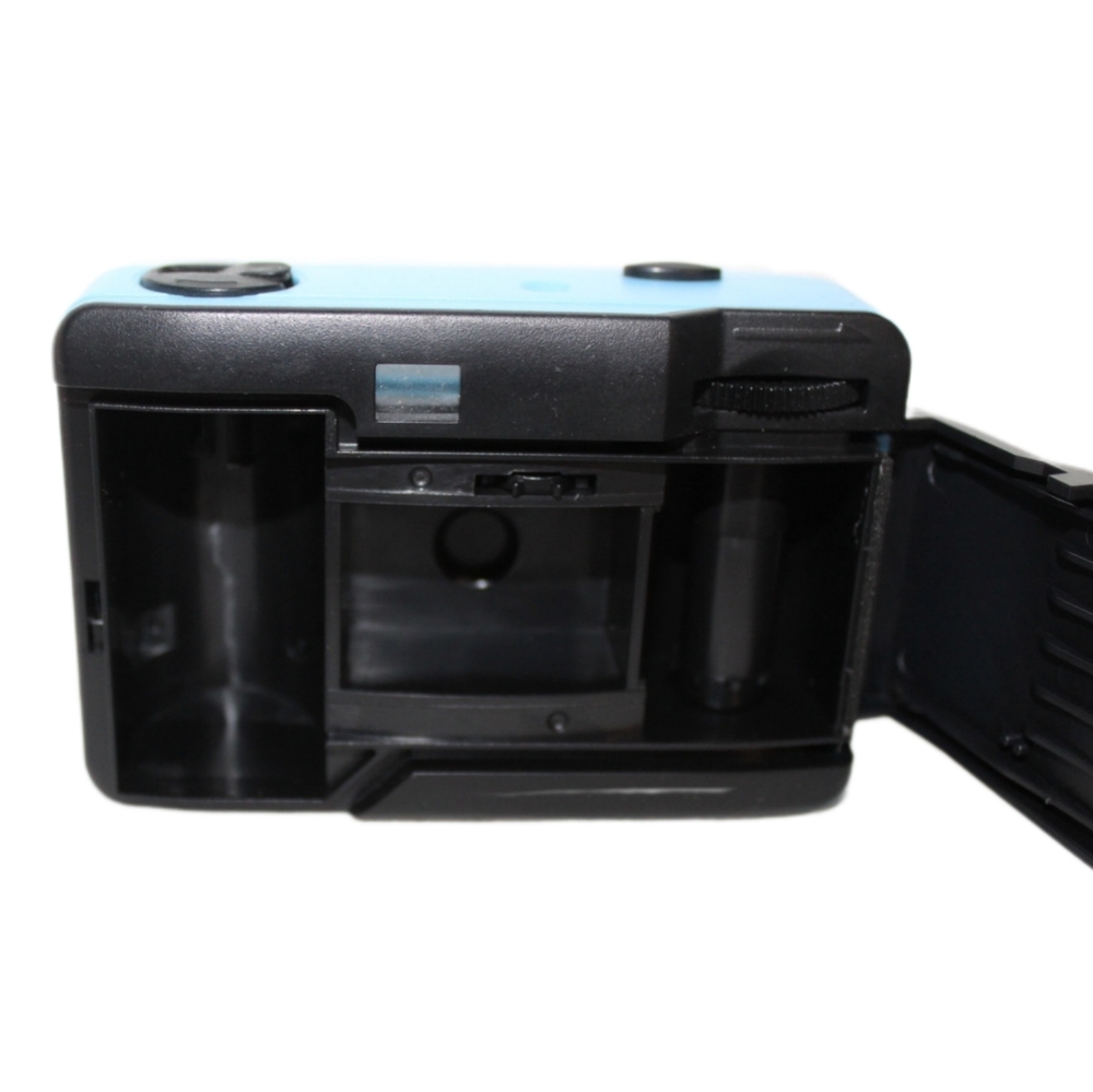 Retro Reusable 35mm Camera - Picture 9 of 15
